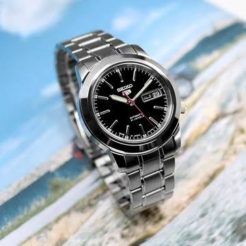 Seiko 5 SNKE53K1